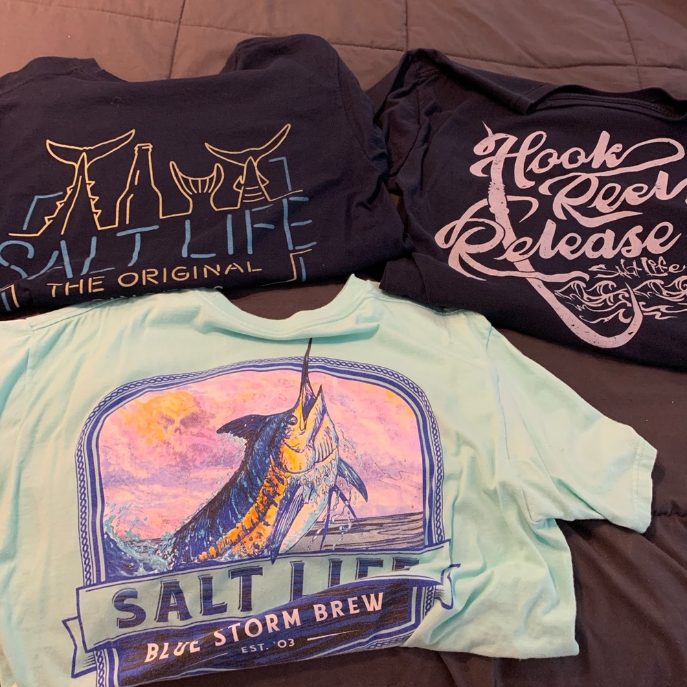 THREE MENS SALT LIFE TSHIRTS MEDIUM